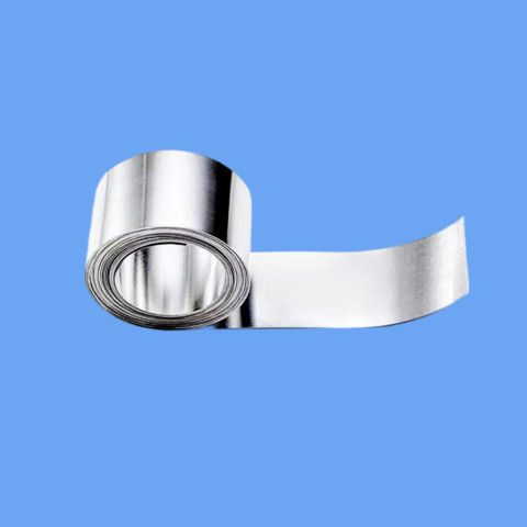 錫箔的用途錫箔，作為一種常見的材料，其用途非常廣泛，涵蓋了多個領域