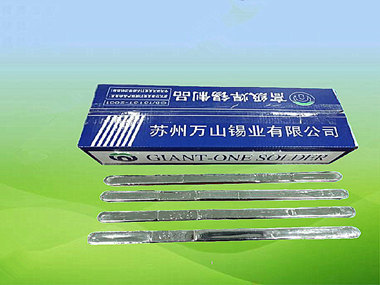 波峰焊機(jī)器在錫渣清理后加入63錫條，確實可以取得更好的焊接效果。原因如下